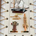 Dom Kapitana Mikołajki